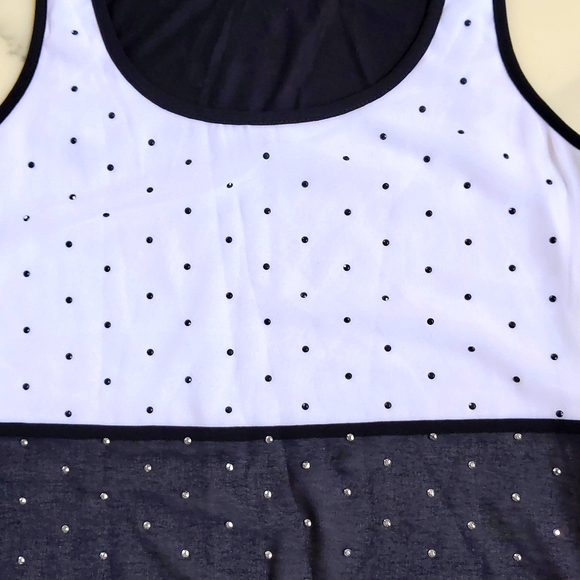 NWT. Express Gorgeous Black/White Sparkles and Sheer Sleeveless Blouse w/Lining. - Picture 4 of 6